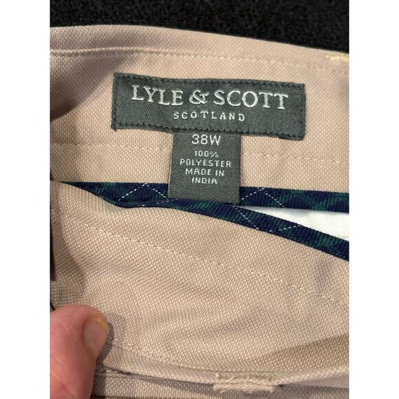 Lyle and Scott men’s tan performance shorts size 38. Water repellant - Picture 3 of 9